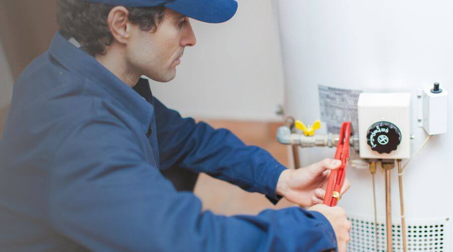 Professional Leak Detection Services in Petersburg, IN